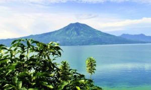 Review Destinasi Wisata Danau Ranau