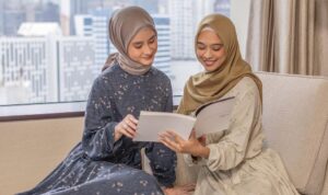 Tips Memilih Fashion Muslim Wanita yang Kekinian