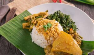 Ketahui Pengertian dan Jumlah Kandungan Kalori Nasi Padang disetiap Lauk Pauknya