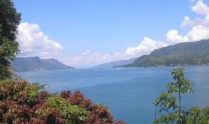 6 Fakta Menarik Samosir Pulau Vulkanik di Danau Toba