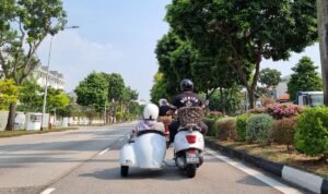 Keliling Singapura Naik Vespa Sespan