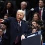 Kekayaan Keluarga Trump Naik Rp 50 Triliun dalam 100 Hari