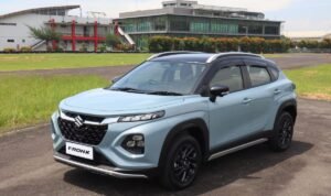 Suzuki Fronx Desain Coupe Karakter SUV
