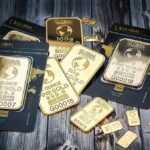 Harga Emas Anjlok ke Terendah dalam Sebulan
