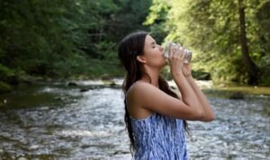 Waktu Terbaik Minum Air Putih untuk Kesehatan