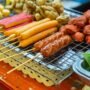 Menjelajahi Kelezatan Lokal: Surga Makanan Murah yang Menggugah Selera